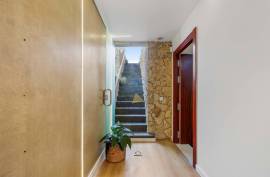 Refurbished House with Garage and Unobstructed View of the Arade Mountain and River - Lagoa