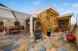 Refurbished House with Garage and Unobstructed View of the Arade Mountain and River - Lagoa