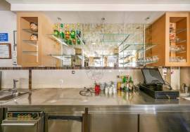 Business Opportunity Restaurant Ready to Operate in Portimão