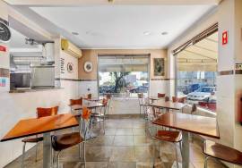 Business Opportunity Restaurant Ready to Operate in Portimão