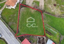 Rustic land with 1040m2 in Chaves next to Nacional 103