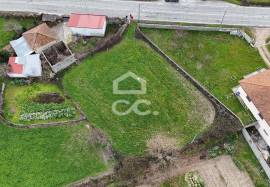 Rustic land with 1040m2 in Chaves next to Nacional 103