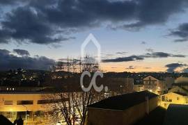 3 Bedroom Duplex Apartment in the City Center