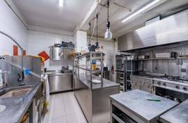 Restaurant / Bar for sale with 90 seats at Gaia Shopping (store + business)