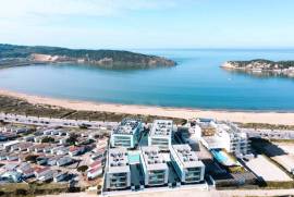 Apartamento T3 com Vista Mar em São Martinho do Porto