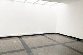 Loja Totalmente Remodelada em Lisboa