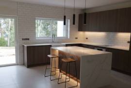 Moradia T4 Isolada em Condomínio Fechado em Leiria