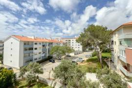 Apartamento T3 em Cascais com Vista Mar