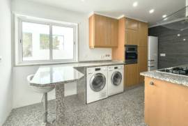 Apartamento T3 em Cascais com Vista Mar