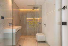 Luxury 3+1 bedroom villa with infinity pool and panoramic views