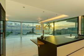 Luxury 3+1 bedroom villa with infinity pool and panoramic views