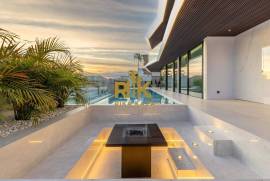 Luxury 3+1 bedroom villa with infinity pool and panoramic views