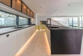 Luxury 3+1 bedroom villa with infinity pool and panoramic views