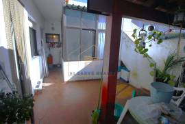 Single storey house T2+1 5 minutes from the beaches