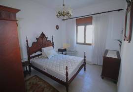 Single storey house T2+1 5 minutes from the beaches