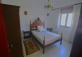 Single storey house T2+1 5 minutes from the beaches