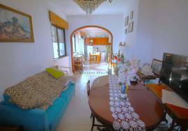 Single storey house T2+1 5 minutes from the beaches