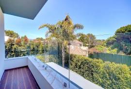 Independent T5 house in Birre, with spacious outdoor area with swimming pool and garden.