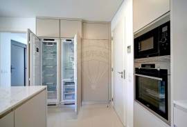 Independent T5 house in Birre, with spacious outdoor area with swimming pool and garden.