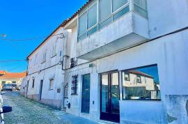 Building for Sale in the Centre of Alvide | High-Potential Investment