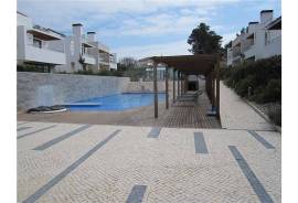Excellent 3 bedroom villa in a luxury condominium in Birre, with swimming pool, playground, condominium room and gym. Excellent 3 bedroom villa in a luxury condominium in Birre, with swimming pool, playground, condominium room and gym.