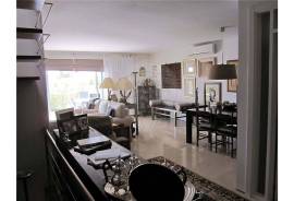 Excellent 3 bedroom villa in a luxury condominium in Birre, with swimming pool, playground, condominium room and gym. Excellent 3 bedroom villa in a luxury condominium in Birre, with swimming pool, playground, condominium room and gym.