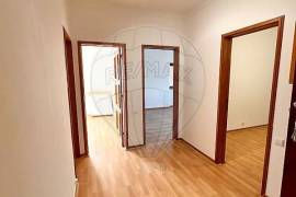 Freehold Building | Cascais | Yield ~5% Freehold Building | Cascais | Yield ~5%