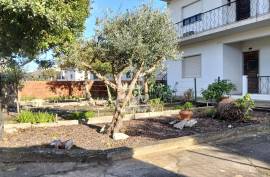 Villa Cadaval Vermelha