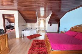 3 bedroom villa with 1500m² of land