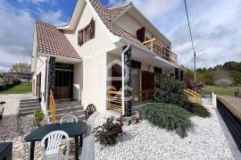 3 bedroom villa with 1500m² of land