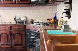 3 bedroom villa with 1500m² of land