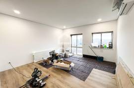 Fully Renovated 2 Bedroom Apartment in the Abraveses Area