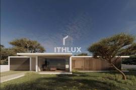 Land with Approved Project – 520 m² in Penafiel