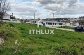 Land with Approved Project – 520 m² in Penafiel