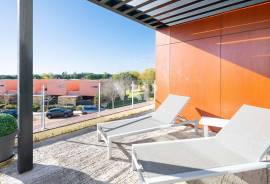 3-Bedroom Duplex Apartment with Pool in an Exclusive Condominium – Vilamoura