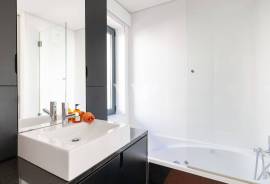 3-Bedroom Duplex Apartment with Pool in an Exclusive Condominium – Vilamoura