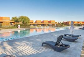 3-Bedroom Duplex Apartment with Pool in an Exclusive Condominium – Vilamoura