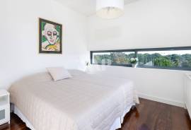 3-Bedroom Duplex Apartment with Pool in an Exclusive Condominium – Vilamoura