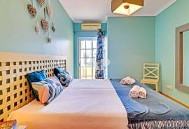 1 bedroom apartment in a gated community with swimming pool in Vilamoura