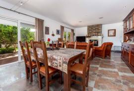 Luxury Villa in Porto de Mós