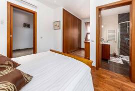 Luxury Villa in Porto de Mós