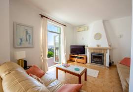 Spacious 3 Bed Townhouse in Golf Santo António Resort, Budens with Sea & Countryside Views