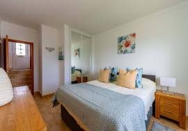 Spacious 3 Bed Townhouse in Golf Santo António Resort, Budens with Sea & Countryside Views