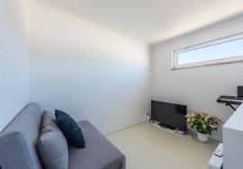 Fantastic townhouse for sale in Meia da Praia