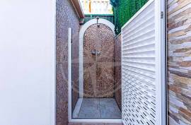 Manta Rota 2 Bedroom Beach Townhouse with Patio