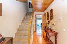 Manta Rota 2 Bedroom Beach Townhouse with Patio