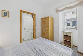 Tavira centre 3 bedroom townhouse with large sun terraces