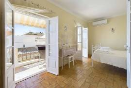 3 Bedroom Traditional Townhouse with Sun Terrace in Tavira