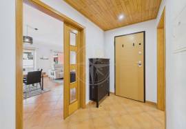 Tavira centre 3 bed apartment with garage & private sun roof terrace