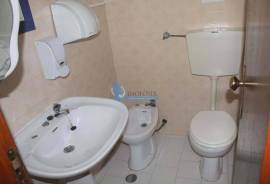 Shop / Multipurpose Space in the Heart of Albufeira